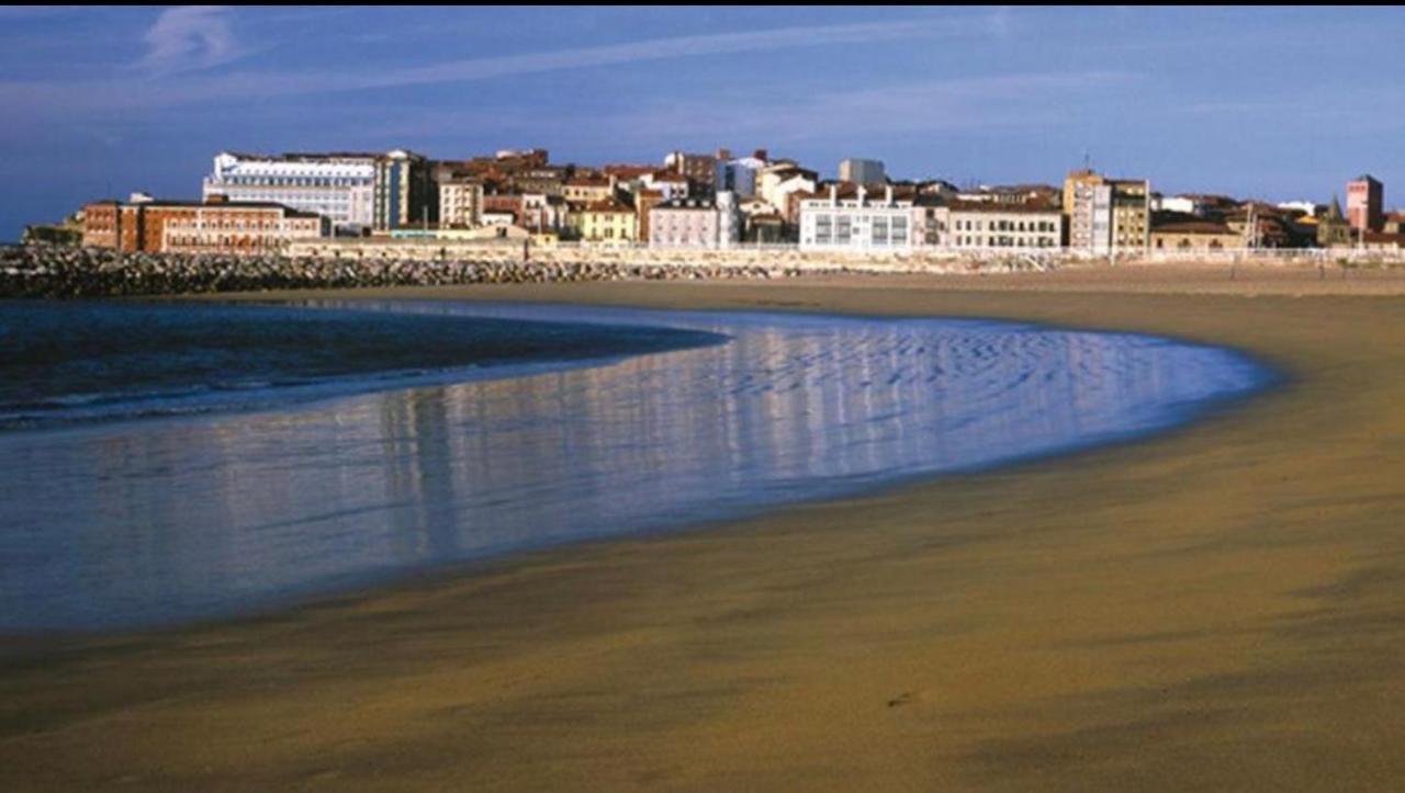 Residencial Playa Poniente 66 De Gijonアパートメント エクステリア 写真