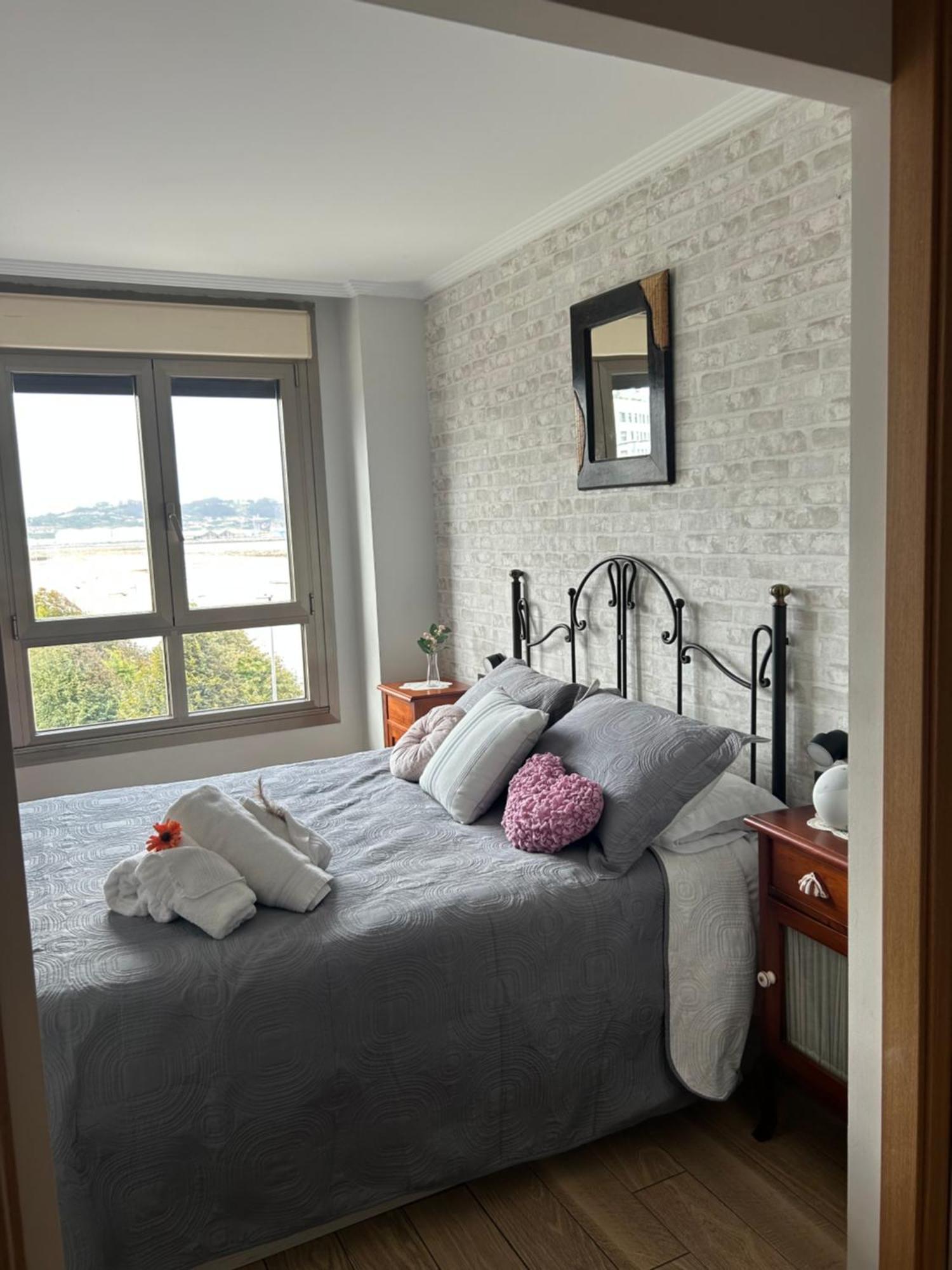 Residencial Playa Poniente 66 De Gijonアパートメント エクステリア 写真